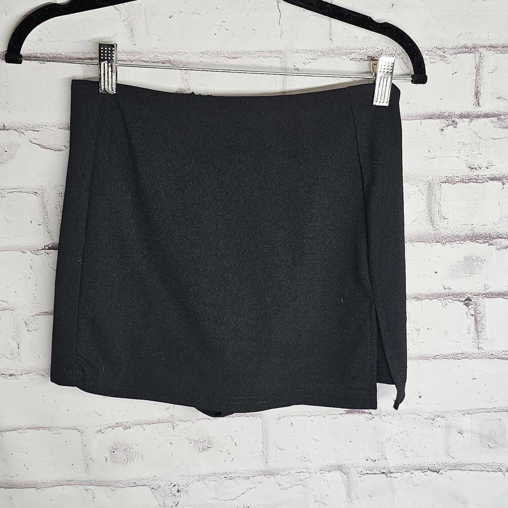 Shein Black Skort With Zipper Back